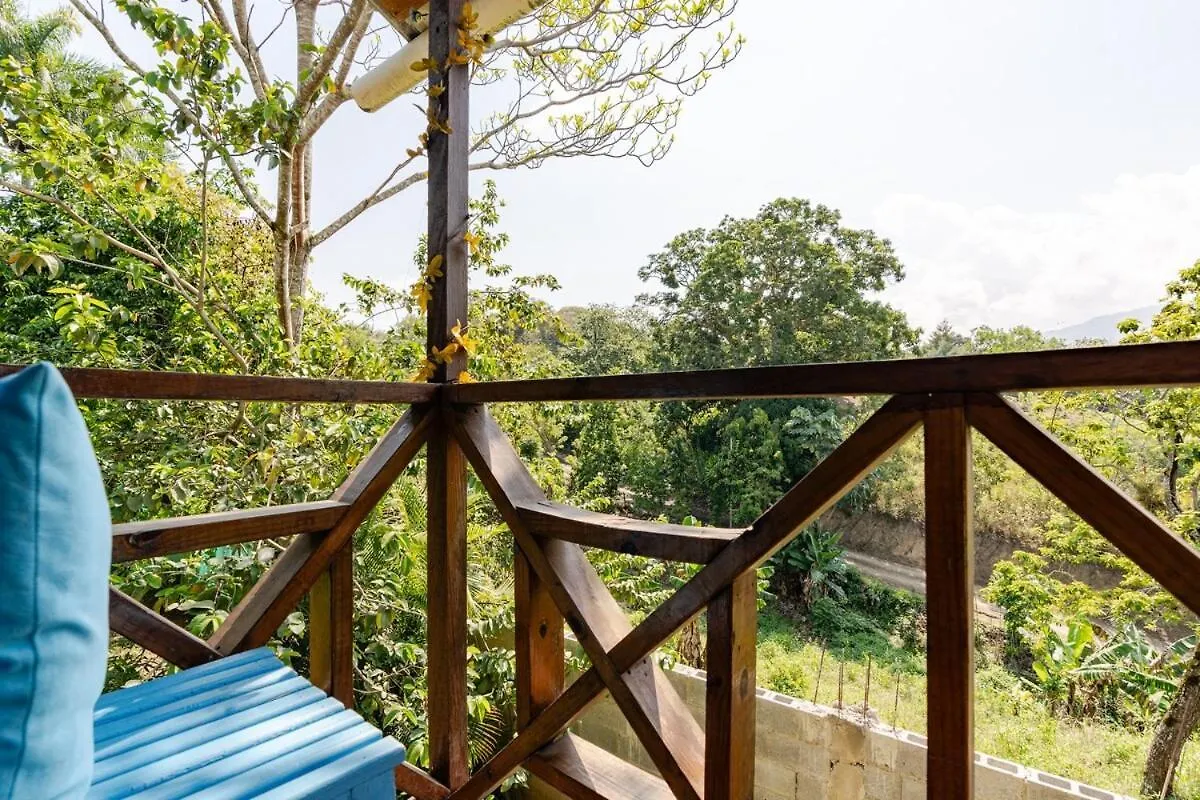 La Casita Primavera-Cozy And Rustic Piedra Blanca
