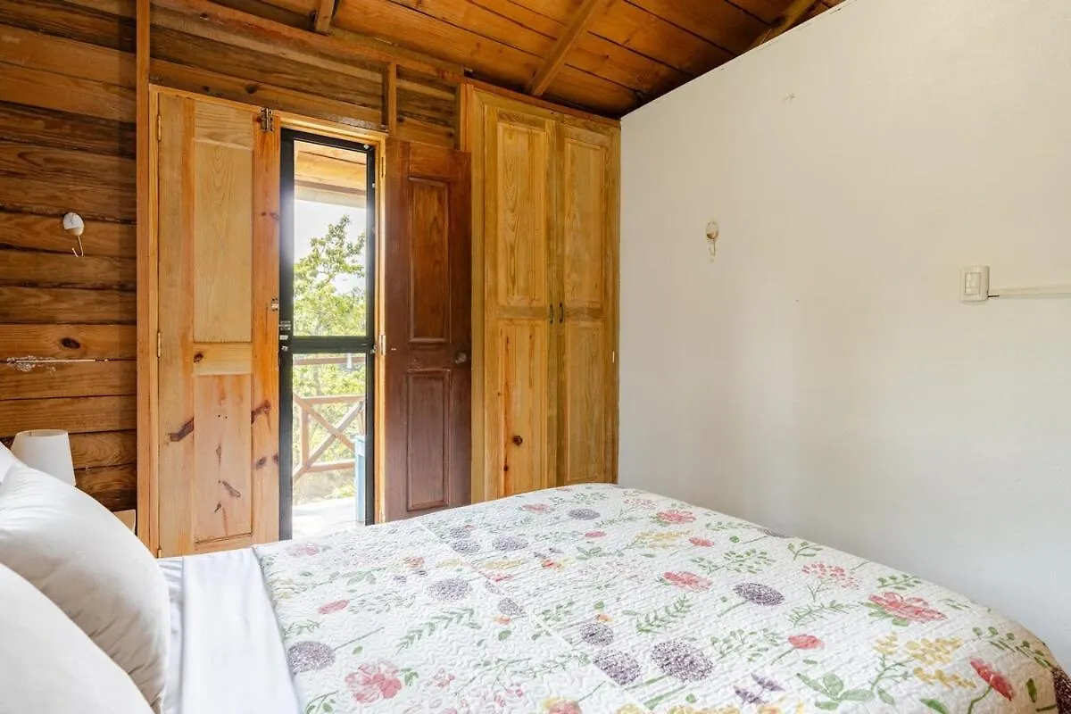 La Casita Primavera-Cozy And Rustic Piedra Blanca Holiday home